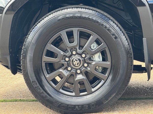 Used Toyota Landcruiser 2024 for sale - 75570923: Photo 92