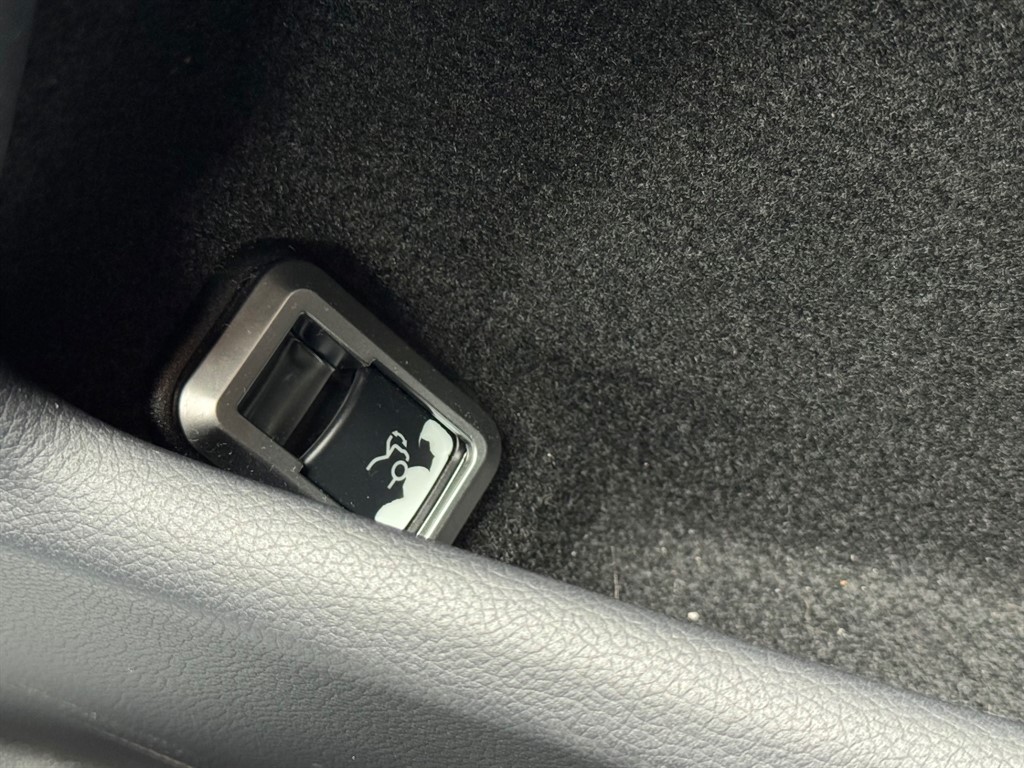 Used Mercedes-Benz CLS 2013 for sale - 77619479: Photo 54