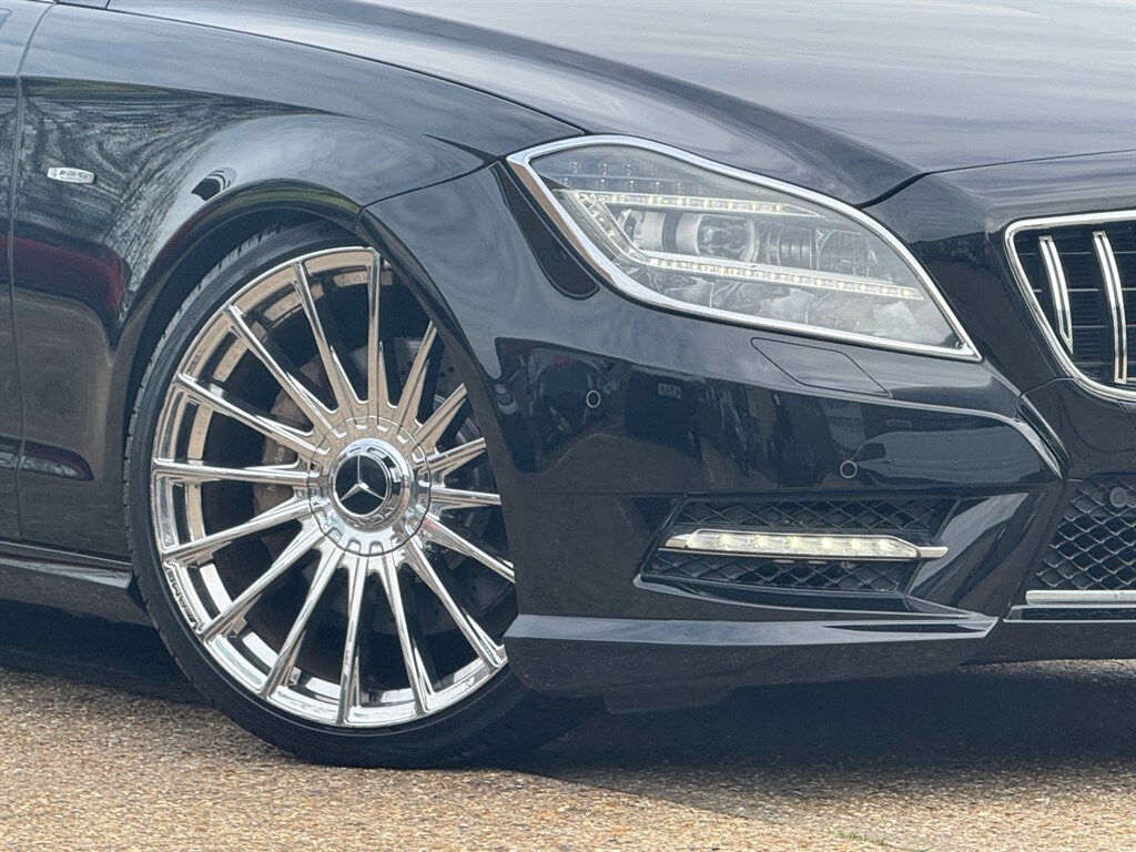 Used Mercedes-Benz CLS 2013 for sale - 77619479: Photo 75