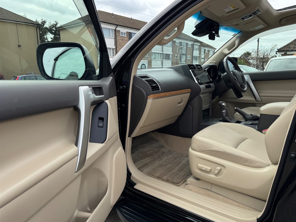 Used Toyota Land Cruiser 2025 for sale - 78094892: Photo 15