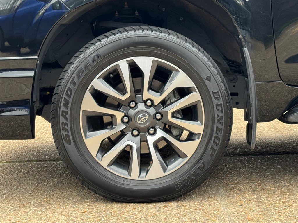 Used Toyota Land Cruiser 2025 for sale - 78094892: Photo 84