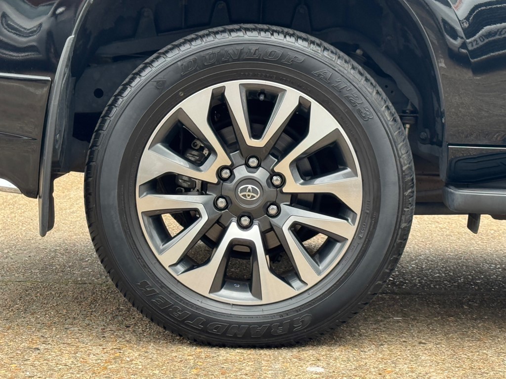 Used Toyota Land Cruiser 2025 for sale - 78094892: Photo 85