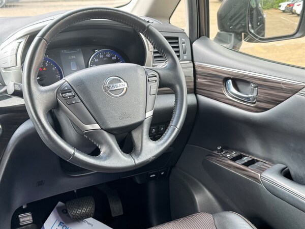 Used Nissan Elgrand 2018 for sale - 75572001: Photo 24