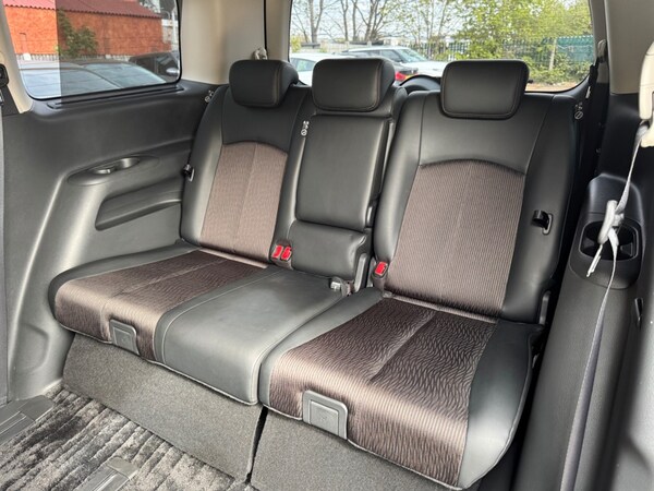 Used Nissan Elgrand 2018 for sale - 75572001: Photo 50