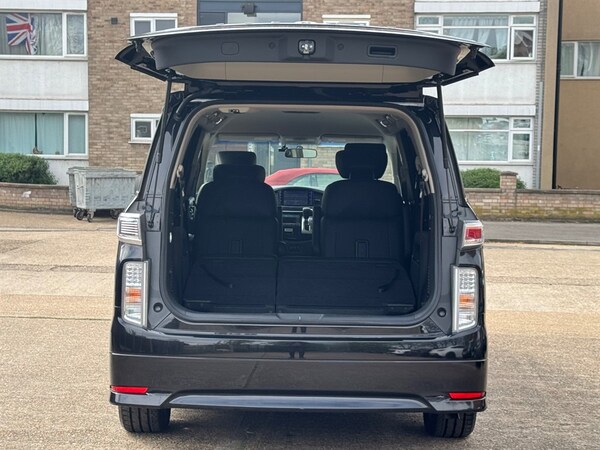 Used Nissan Elgrand 2018 for sale - 75572001: Photo 56