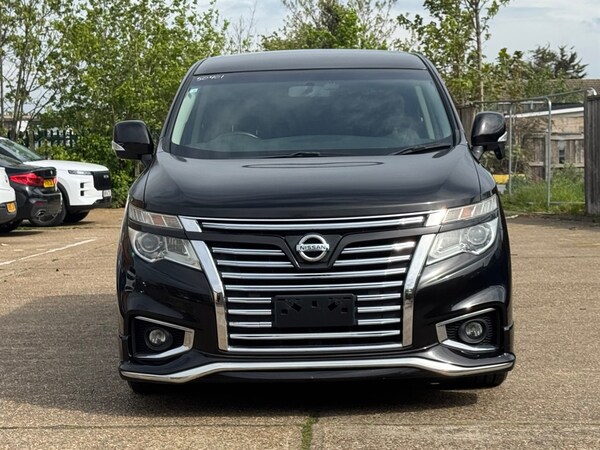 Used Nissan Elgrand 2018 for sale - 75572001: Photo 59