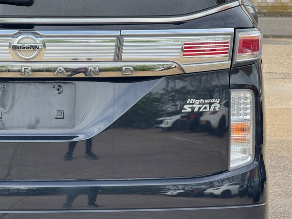 Used Nissan Elgrand 2018 for sale - 75572001: Photo 67