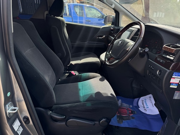 Used Toyota Alphard 2012 for sale - 75570189: Photo 13