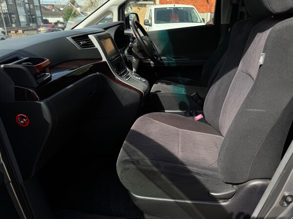 Used Toyota Alphard 2012 for sale - 75570189: Photo 18