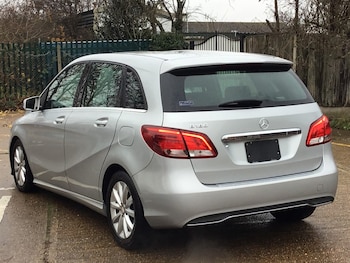 Used Mercedes-Benz B-Class 2015 for sale - 75572175: Photo