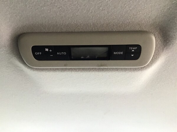 Used Nissan Elgrand 2010 for sale - 75570720: Photo 38