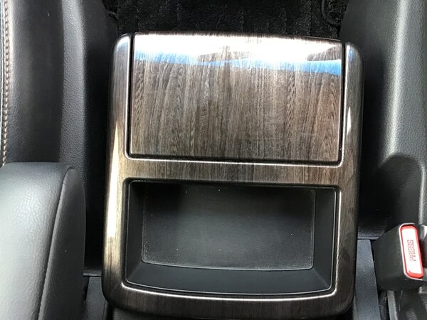 Used Nissan Elgrand 2010 for sale - 75570720: Photo 52