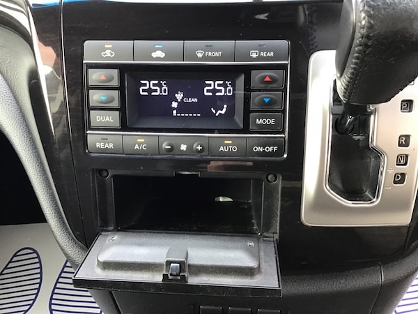 Used Nissan Elgrand 2010 for sale - 75570720: Photo 56