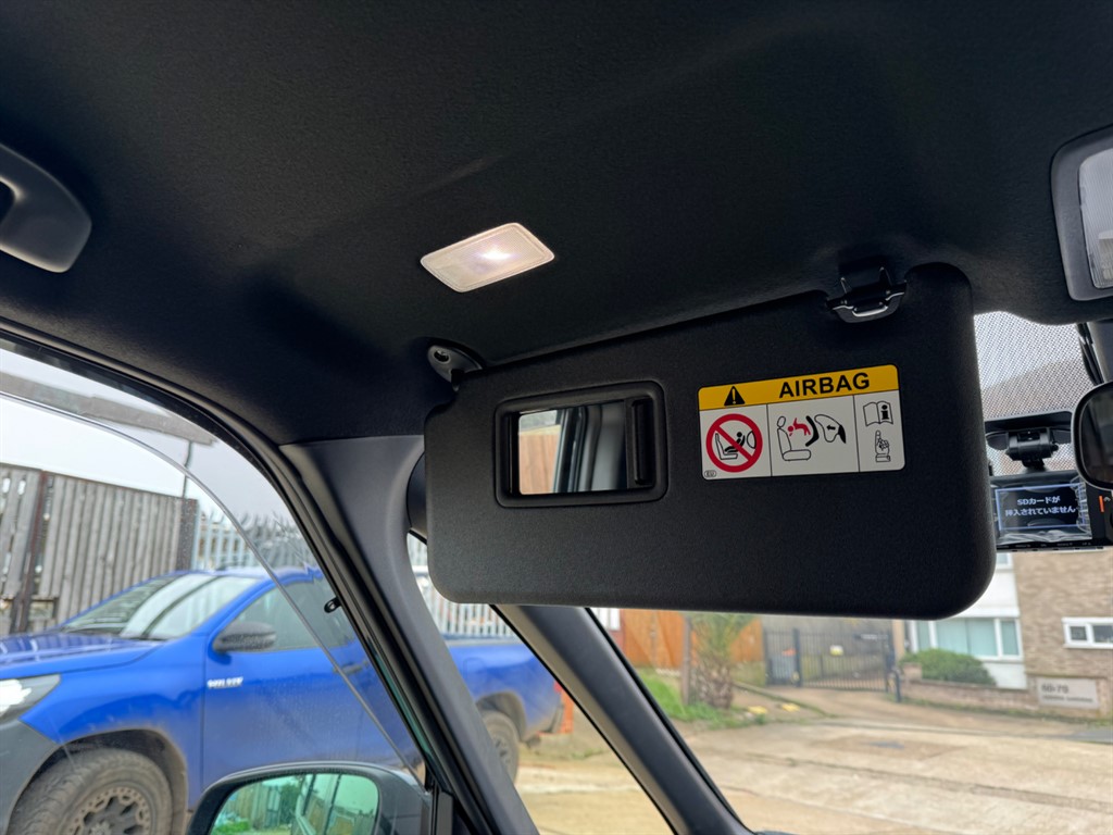 Used Toyota Voxy 2025 for sale - 77746364: Photo 23