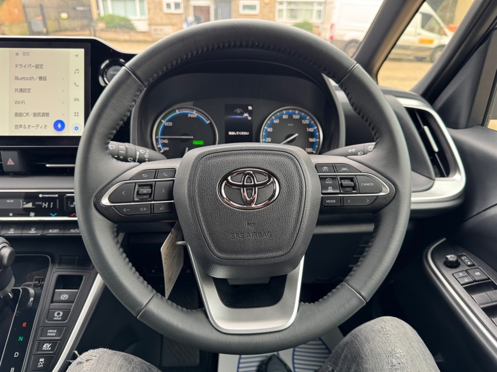 Used Toyota Voxy 2025 for sale - 77746364: Photo 40