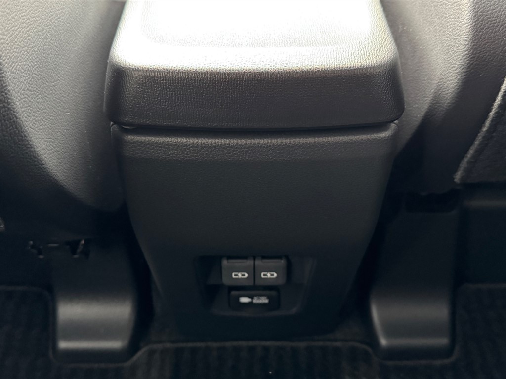 Used Toyota Voxy 2025 for sale - 77746364: Photo 50