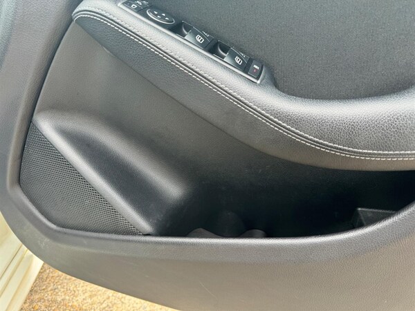 Used Mercedes-Benz B Class 2016 for sale - 75570958: Photo 45