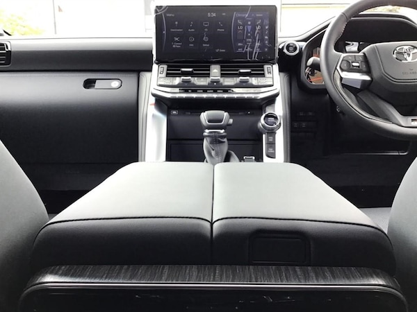 Used Toyota Landcruiser 2024 for sale - 75570384: Photo 27