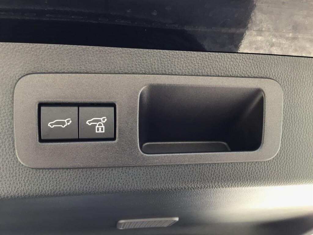Vehicle 43