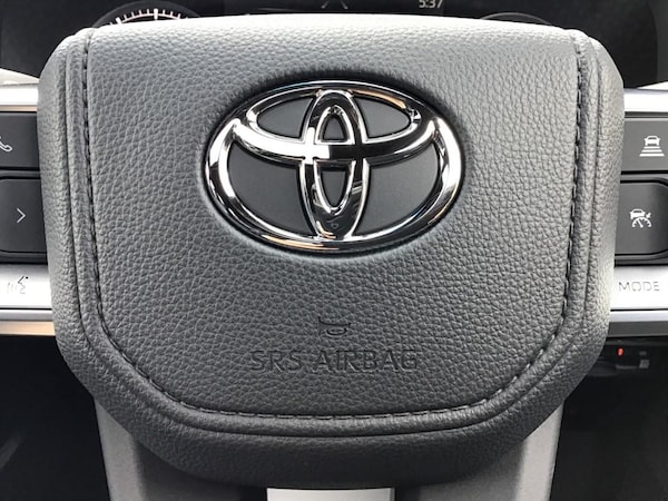 Used Toyota Landcruiser 2024 for sale - 75570384: Photo 76