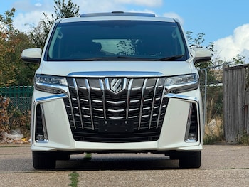 Used Toyota Alphard 2020 for sale - 79603733: Photo