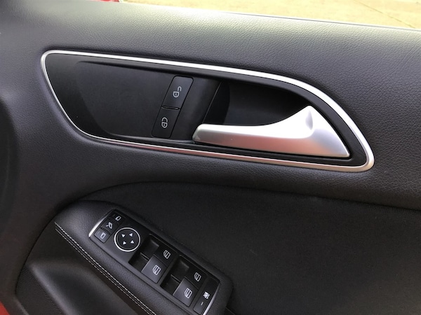 Used Mercedes-Benz B Class 2015 for sale - 75570734: Photo 34