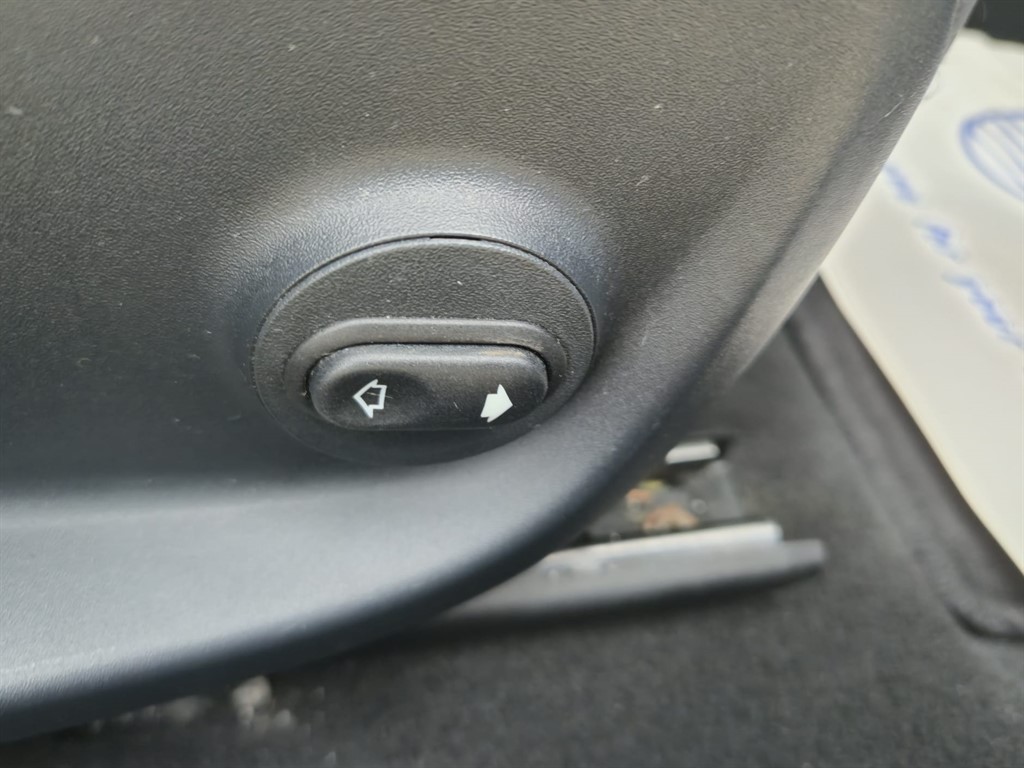 Used Jaguar XE 2017 for sale - 76922092: Photo 11