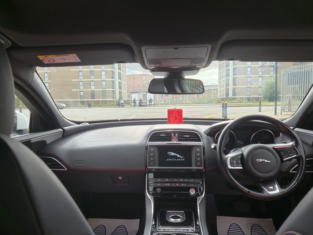 Used Jaguar XE 2017 for sale - 76922092: Photo 13