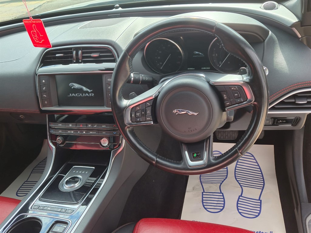 Used Jaguar XE 2017 for sale - 76922092: Photo 26