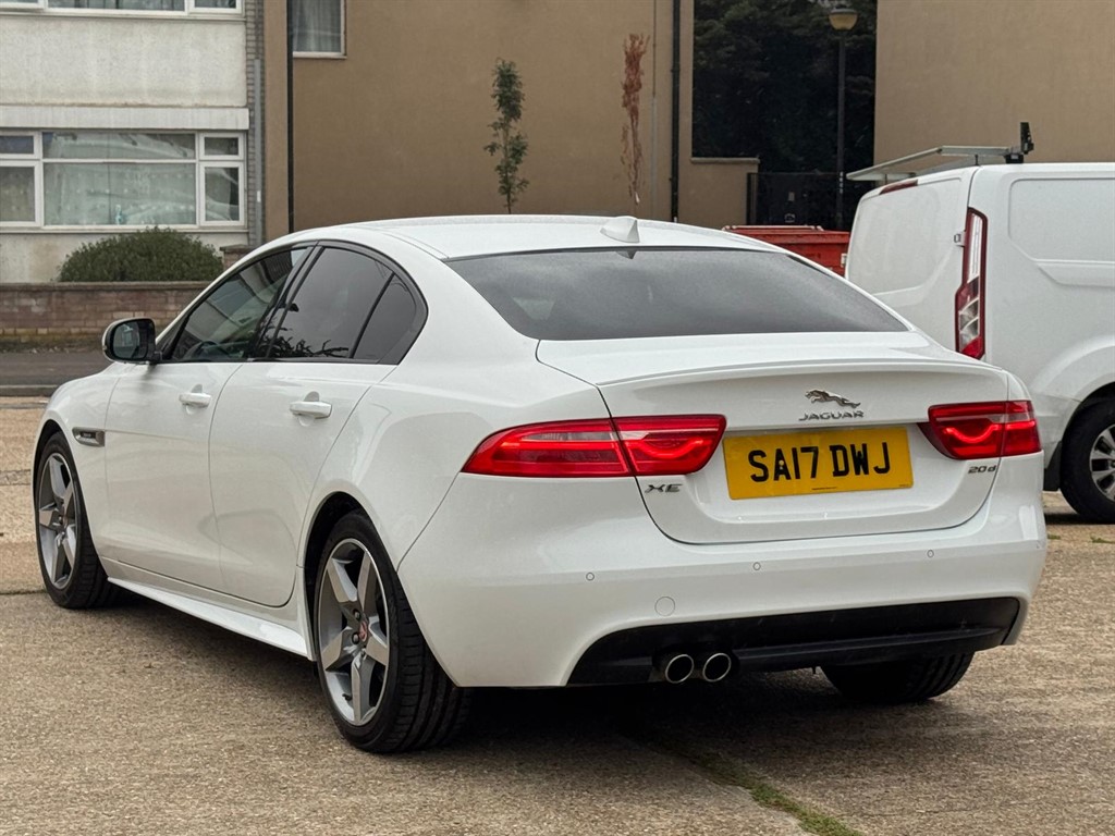 Used Jaguar XE 2017 for sale - 76922092: Photo 6