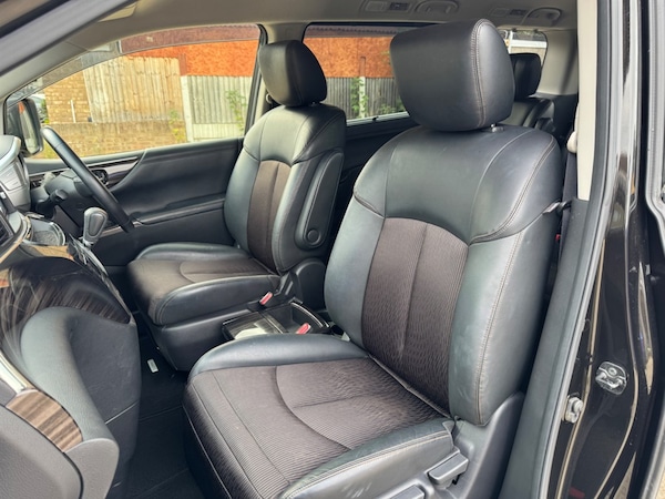 Used Nissan Elgrand 2017 for sale - 75570071: Photo 16