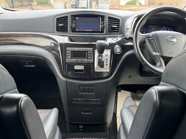 Used Nissan Elgrand 2017 for sale - 75570071: Photo 27