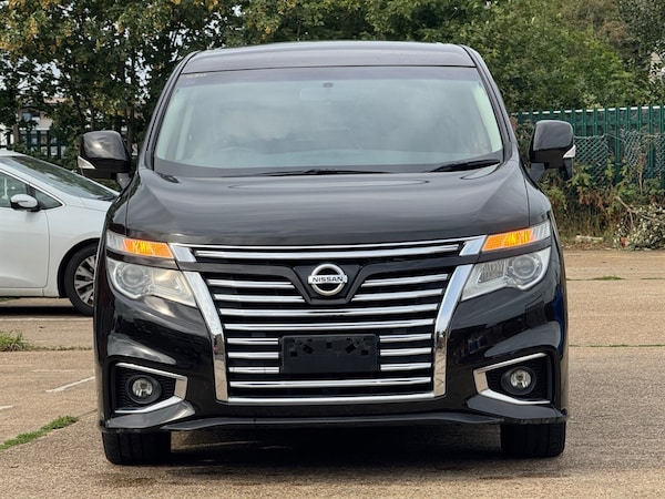 Used Nissan Elgrand 2017 for sale - 75570071: Photo 2