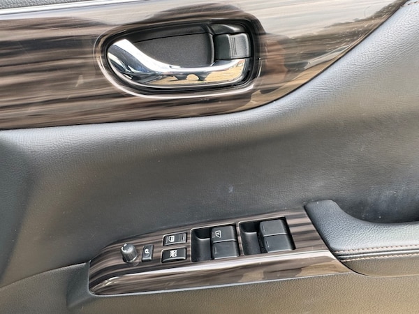 Used Nissan Elgrand 2017 for sale - 75570071: Photo 38