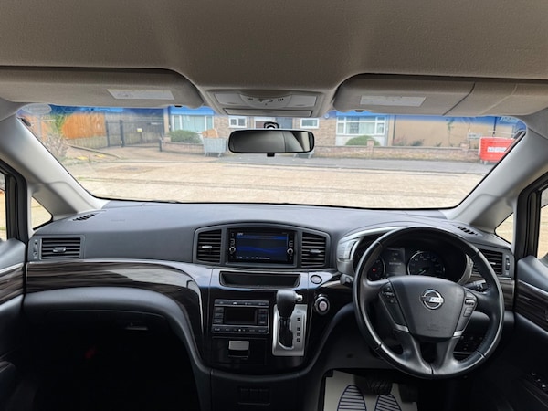 Used Nissan Elgrand 2017 for sale - 75570071: Photo 41