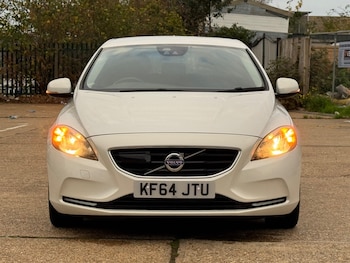 Used Volvo S40 2014 for sale - 76861983: Photo