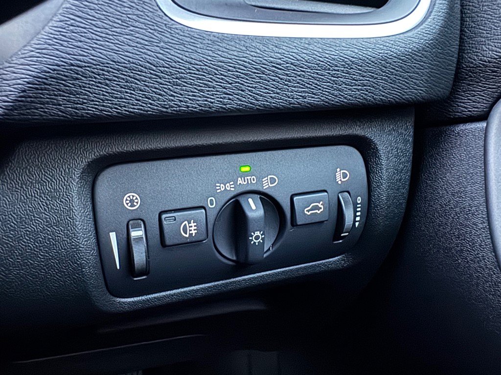 Used Volvo S40 2024 for sale - 76861983: Photo 34