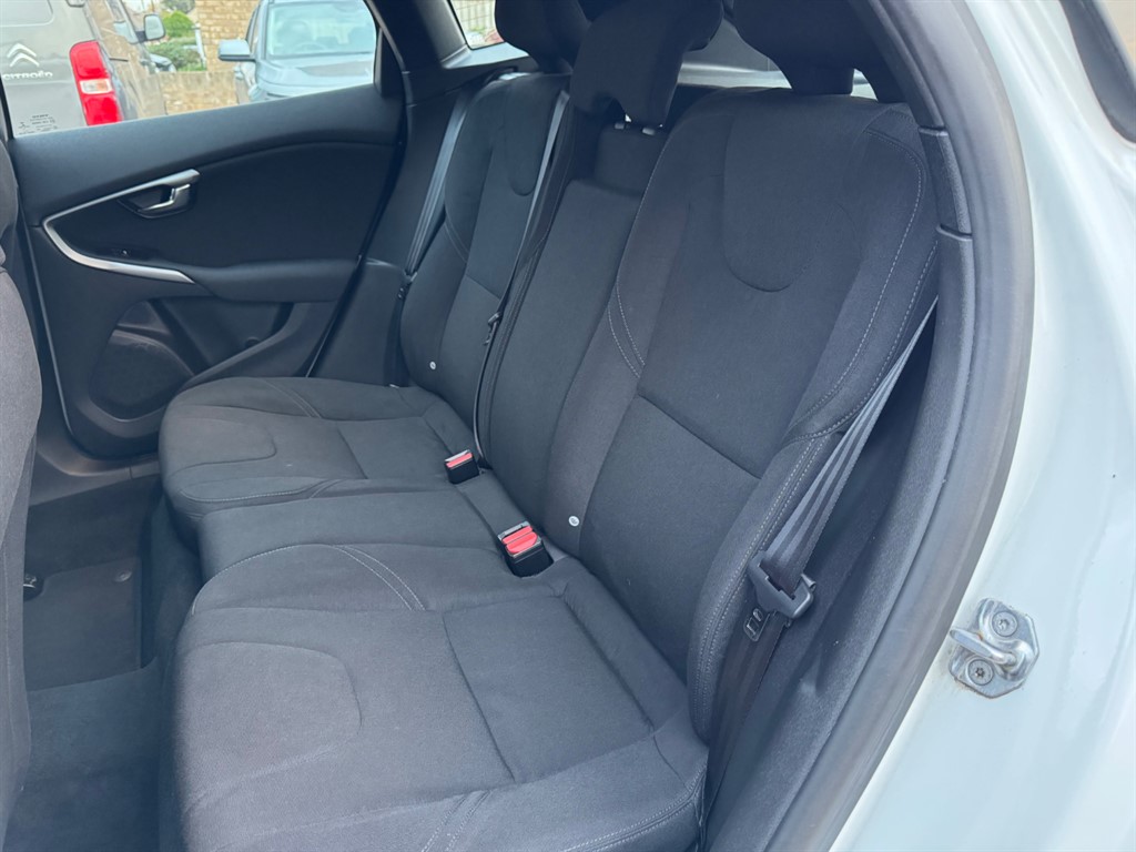 Used Volvo S40 2024 for sale - 76861983: Photo 45