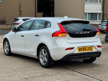 Used Volvo S40 2014 for sale - 76861983: Photo