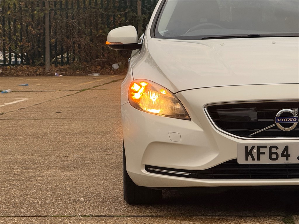 Used Volvo S40 2024 for sale - 76861983: Photo 58