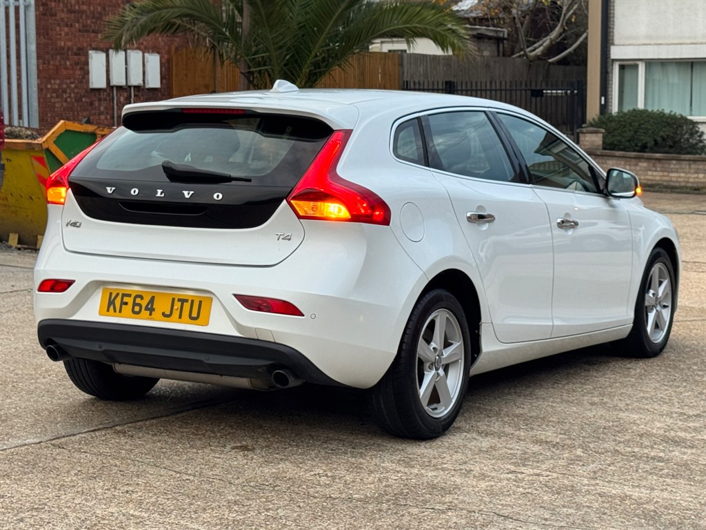 Used Volvo S40 2024 for sale - 76861983: Photo 6