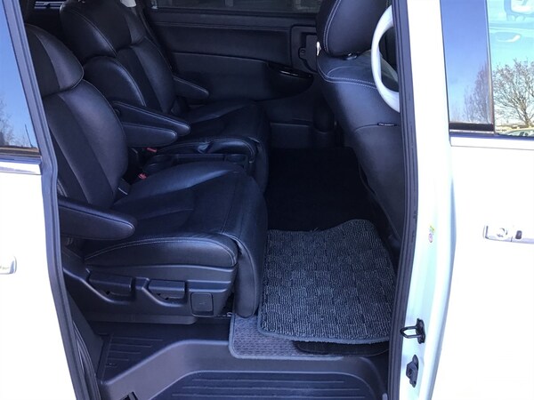 Used Nissan Elgrand 2013 for sale - 75572389: Photo 32
