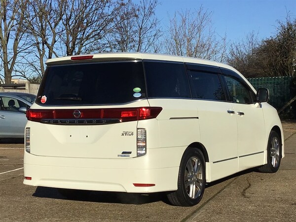 Used Nissan Elgrand 2013 for sale - 75572389: Photo 7