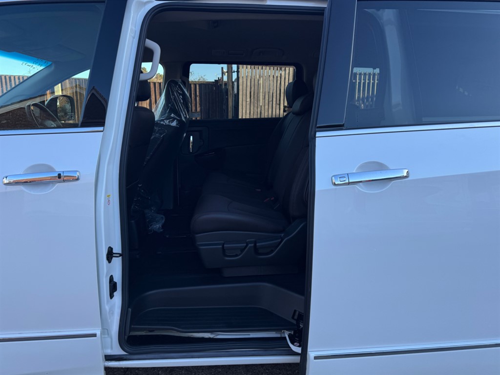 Used Nissan Elgrand 2023 for sale - 77106233: Photo 48