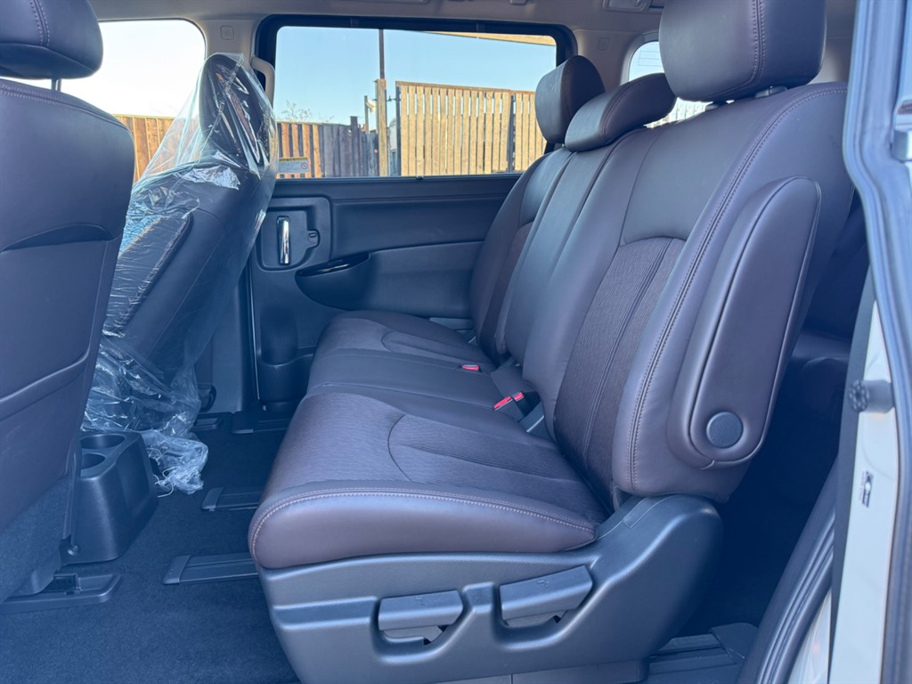 Used Nissan Elgrand 2023 for sale - 77106233: Photo 49