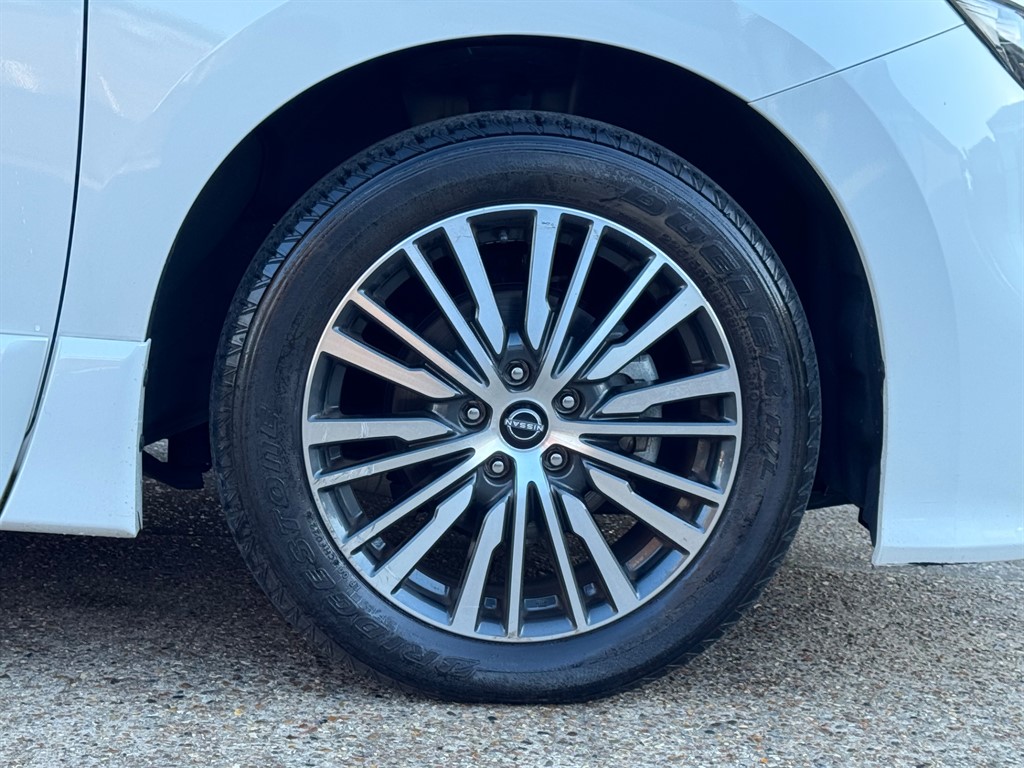 Used Nissan Elgrand 2023 for sale - 77106233: Photo 78