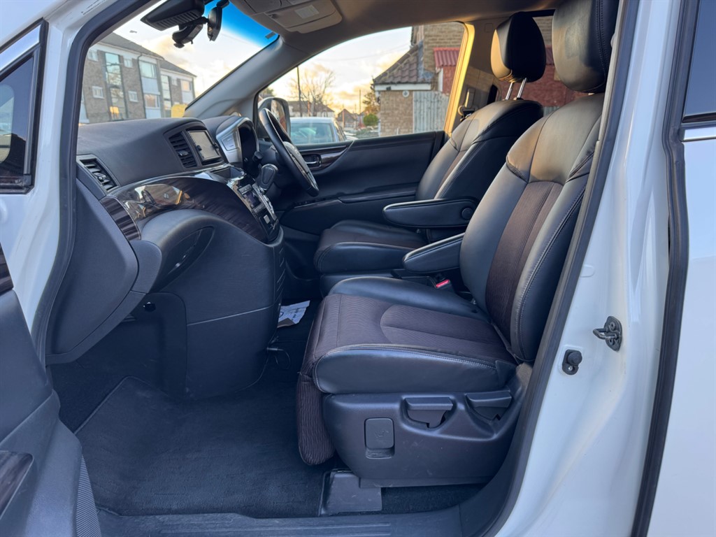 Used Nissan Elgrand 2019 for sale - 76758052: Photo 14