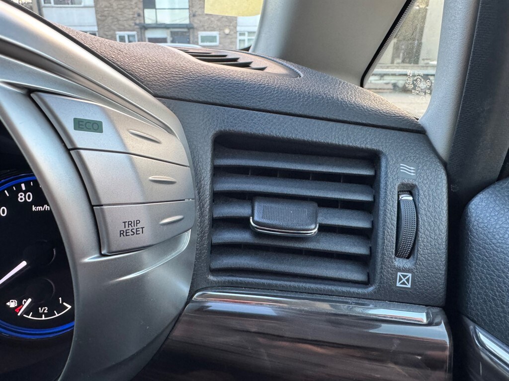 Used Nissan Elgrand 2019 for sale - 76758052: Photo 34