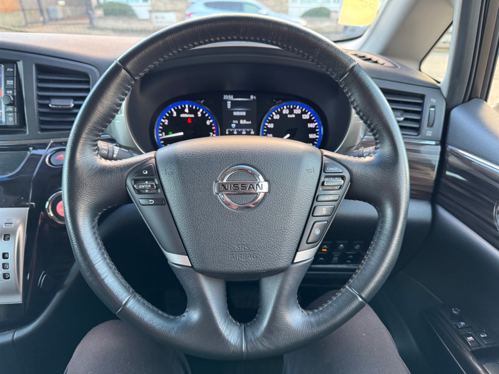 Used Nissan Elgrand 2019 for sale - 76758052: Photo 35