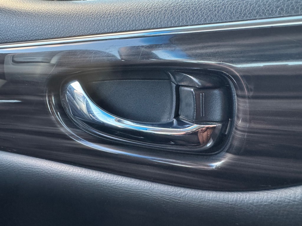 Used Nissan Elgrand 2019 for sale - 76758052: Photo 36